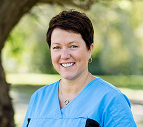 Lindsay Fewster | Fairview Dental